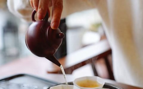 凤凰单丛蜜兰香，几十到上千元差价在哪？库洛茶凭何成为“天花板”？